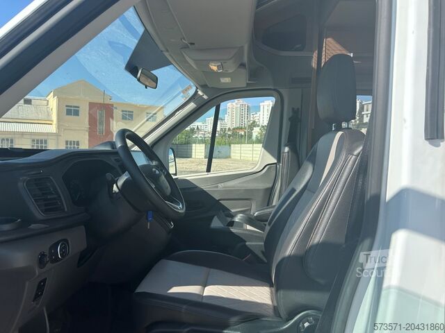 Camping-car semi-intégré Etrusco T 6.9 SF – Ford Transit 2.0 TDCi Schaltgetriebe | Diesel | Teilintegriert