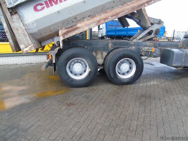 Tipper Renault Kerax 420 DCI + MANUAL + SPRING + 6X4 + PERFECT