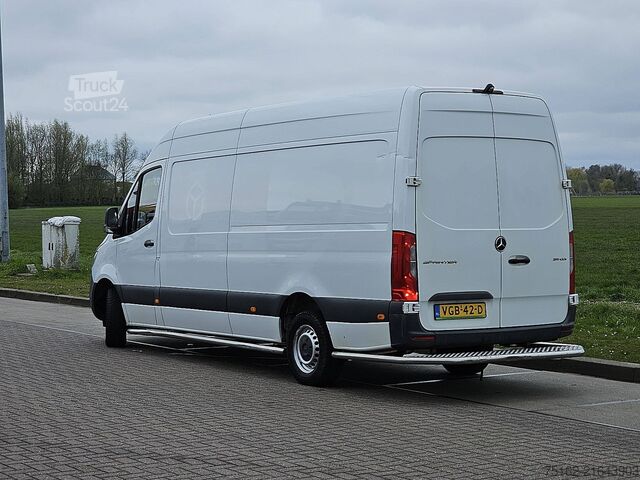 Bestelauto MERCEDES-BENZ SPRINTER 311 CDI AUT. L3H2