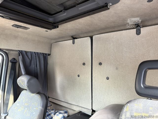 камион със сменяема каросерия Renault Midlum 180