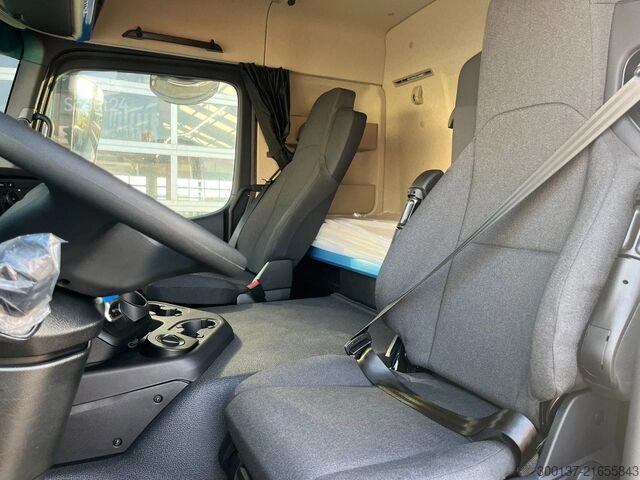 Standard-SZM Mercedes-Benz Actros 4048 S 6x4 Tractor Head