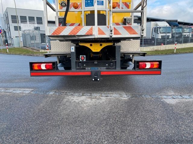 Рабочая платформа Mercedes Benz /Ruthmann T 330/33 m/Top Zustand