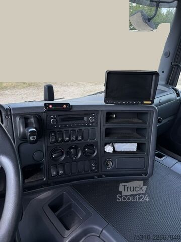 Autocamion cu cârlig pentru containere SCANIA P 360