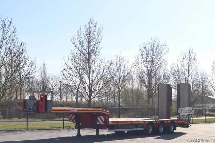 Semi-Tieflader Max Trailer MAX 100 | 3-AXLE | LIFT DECK | SLIDING RAMPS