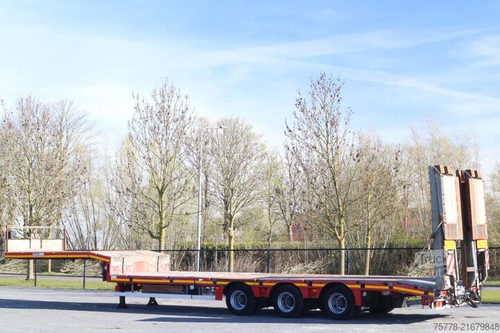 Semi-Tieflader Max Trailer MAX 100 | 3-AXLE | LIFT DECK | SLIDING RAMPS