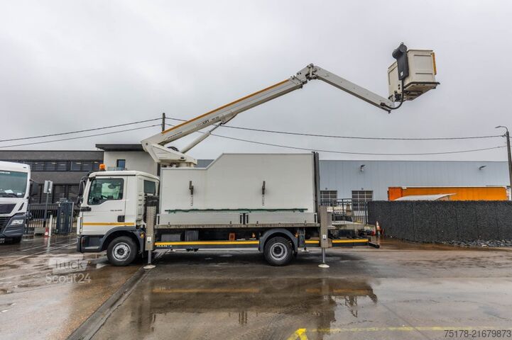 Aerial platform MAN TGL 12.220 BB - DANILFT WDT 180S