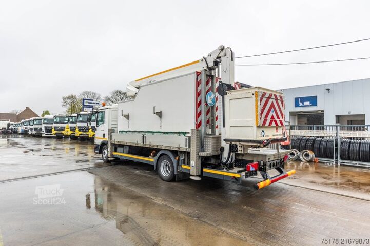 Aerial platform MAN TGL 12.220 BB - DANILFT WDT 180S