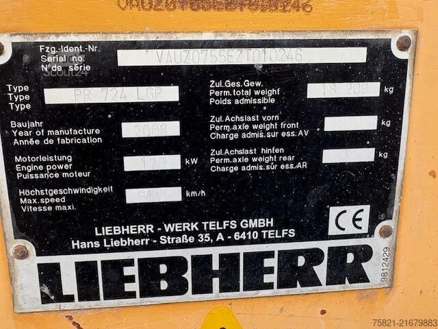 Niveleuse Liebherr PR 724 LGP