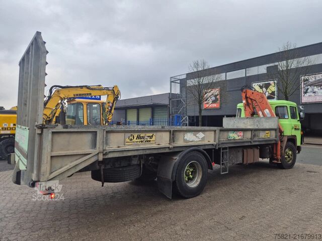 Kranwagen Scania LB81