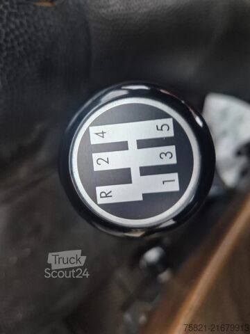 Kranwagen Scania LB81