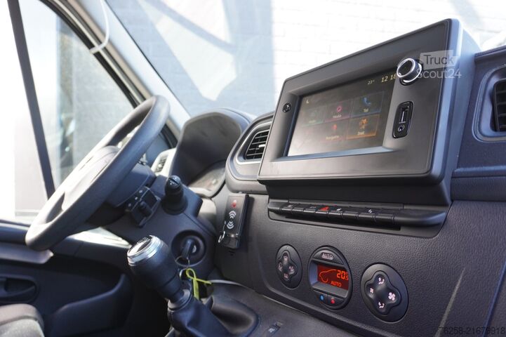 Slēgtais furgons Opel Movano 2.3 Turbo 180PK L1H1 EURO 6 - Airco - Na...