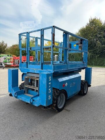Ножичен асансьор Genie GS 2668 10m Diesel Scherenarbeitsbühne