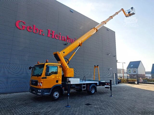 Підйомна платформа Ruthmann T330 MAN TGL 7.150 4x2