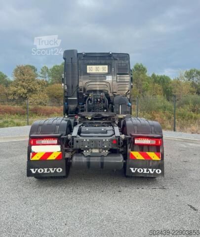 Tractor estándar Volvo FH