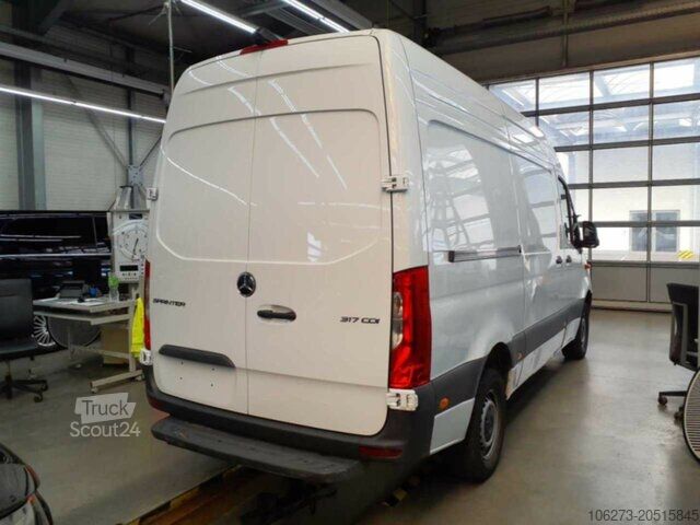 Vans ar augstu jumtu Mercedes-Benz Sprinter 317 CDI,3665mm,Automatik,Kamera