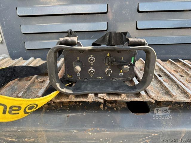 Outro  KOMPLET * KOMPATTO 5030 * RAUPENSIEBANLAGE *FUNK