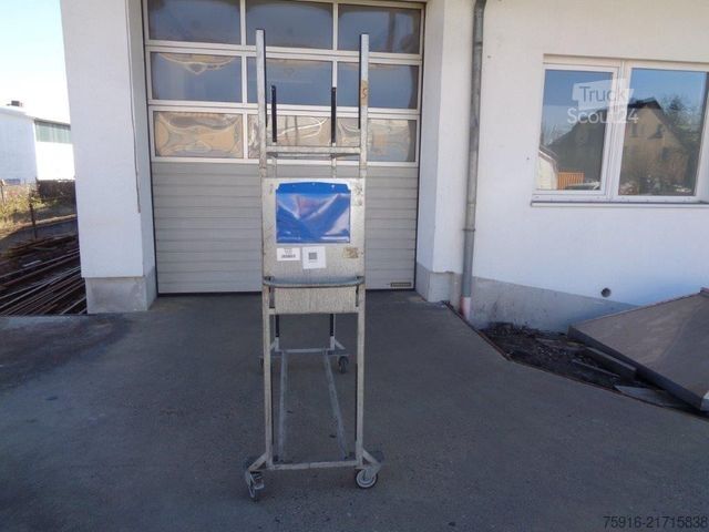 Kitas Räderrollwagen für bis zu 18 PKW Kompletträder