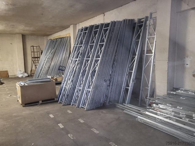 Kitas  Räderregale für bis zu 20 Räder pro Einheit