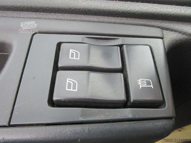 Düz kasa kamyon VOLVO FL 12.290 L 4x2 *Schaltung+LBW+AHK+7,20m*Mod.14