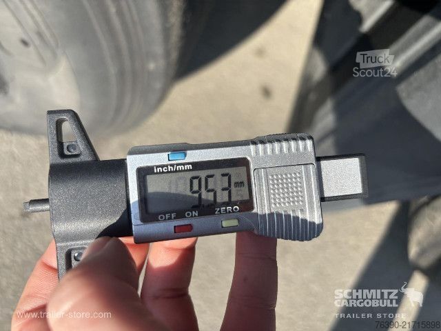 Semiremorcă deschisă cu prelată Schmitz Cargobull Semitrailer Curtainsider Mega