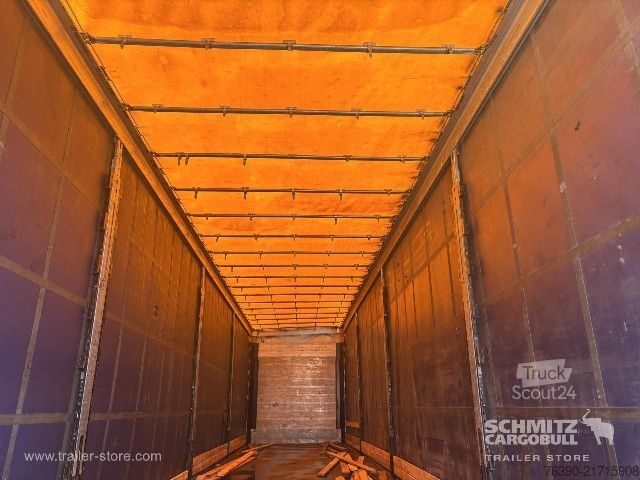 Åpen semitrailer med presenning Schmitz Cargobull Semitrailer Curtainsider Mega