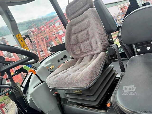 Traktör Massey Ferguson 3640 Xtra + FL