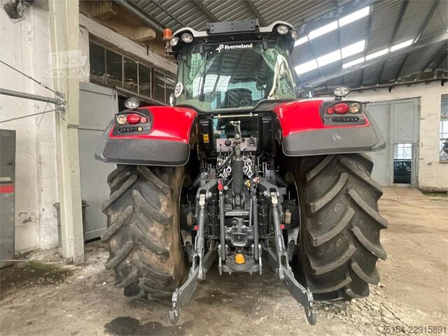 Traktör Massey Ferguson 8660