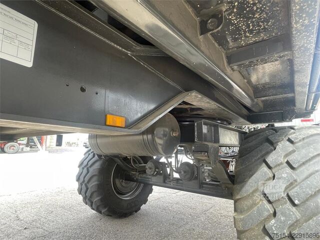 Damperli kamyon Reisch RD 180 mit Überladeschnecke