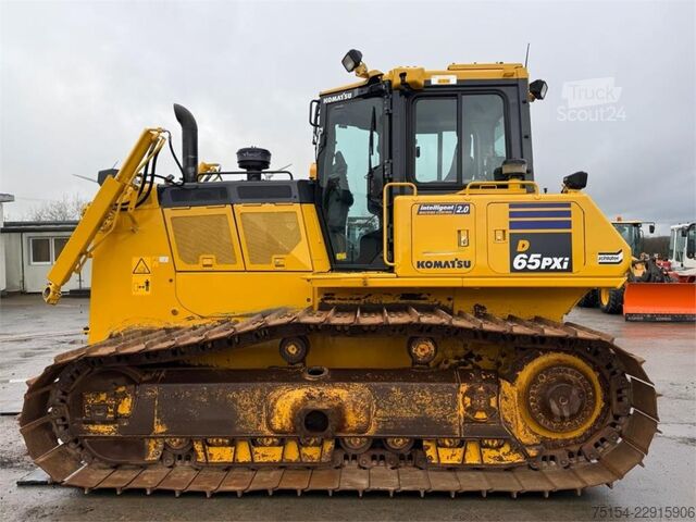 Paletli ekskavatör Komatsu D65PXi-18