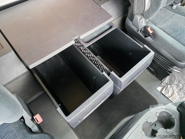 Standard tractor unit MERCEDES-BENZ Actros 1843