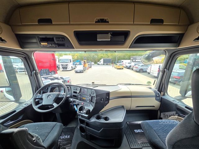 Standard tractor unit MERCEDES-BENZ Actros 1843