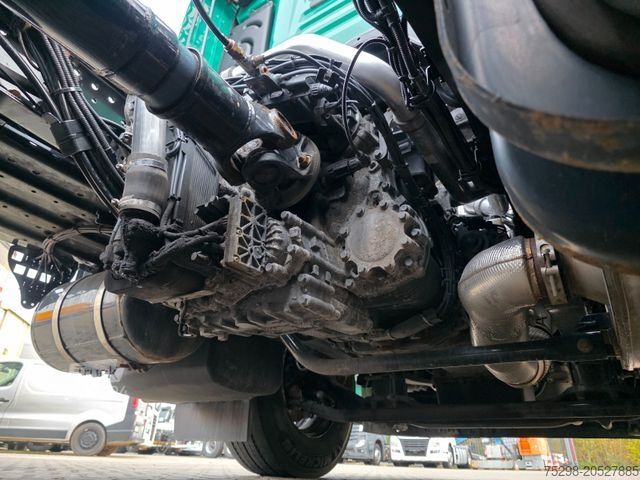 Standard tractor unit MAN TGX 18.460 4x2 BLS / Retarder