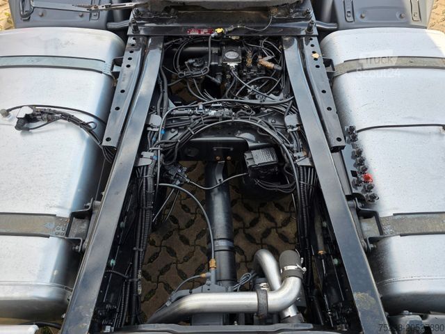 Volumen trækker MAN TGX 18.460 LLS-U / Retarder / 2 Tanks