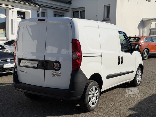 Furgão de painéis Fiat Doblo SX KLIMA   NAVI   TÜV NEU   KAMERA   TEMPOMAT