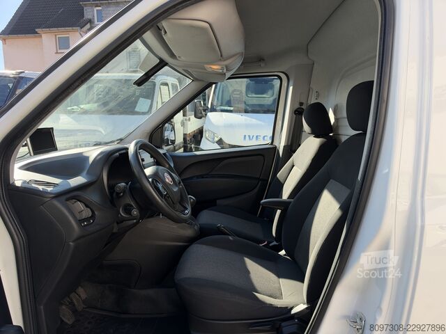 Furgão de painéis Fiat Doblo SX KLIMA   NAVI   TÜV NEU   KAMERA   TEMPOMAT