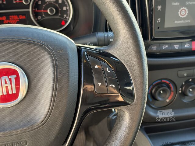 Furgão de painéis Fiat Doblo SX KLIMA   NAVI   TÜV NEU   KAMERA   TEMPOMAT
