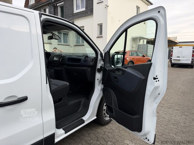Kassevogn Opel Vivaro L2H1 KAMERA   NAVI   KLIMA   AHK   REGAL   4X