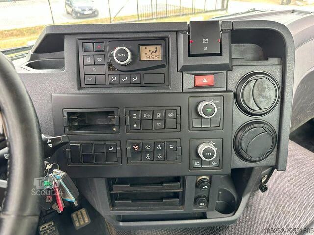 Containertransport (haakarmsysteem) Renault C460 8x4 + (19m!) KRAN HIAB 288 E-6 HIDUO - RAD...