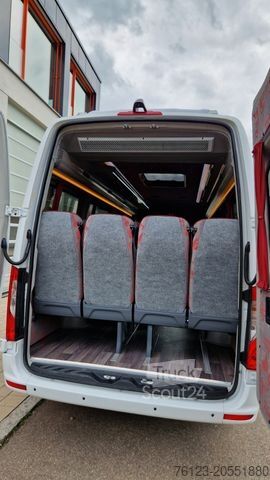 Minibús MERCEDES-BENZ Sprinter 415 ,19 SS Lagerfahrzeug in Stock