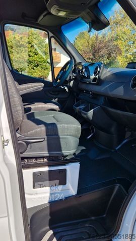 Minibús MERCEDES-BENZ Sprinter 315 Tourer 9 SS VIP Systemboden Stock