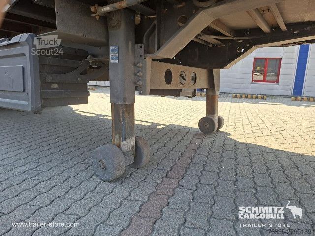 Brandalı açık yarı römork Kögel Curtainsider Mega
