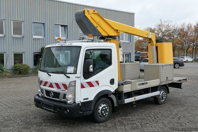 Plateforme de travail Nissan 32.12 4x2, 11m Arbeitshöhe, Klima,3. Sitz