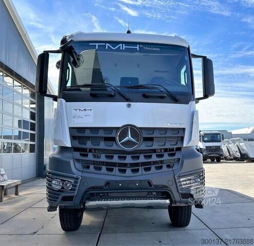 Skraldevogn Mercedes-Benz Arocs 4140 K 8x4 Meiller Tipper