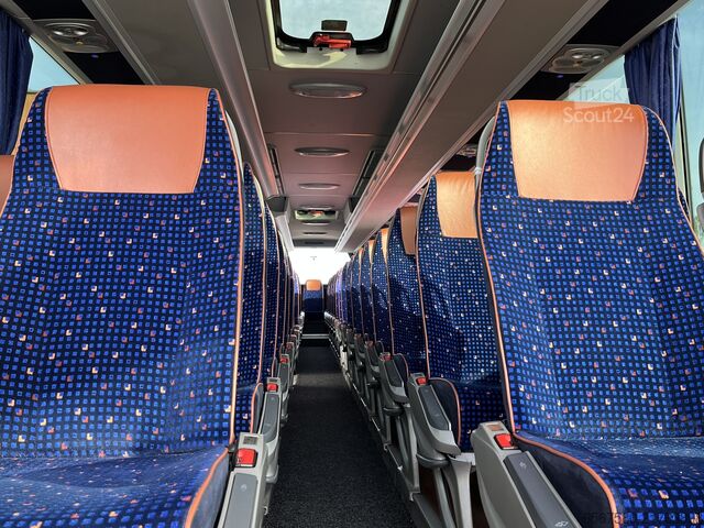Motor coach Mercedes-Benz Tourismo 17RHD