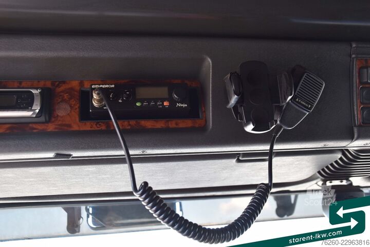 Vakio vetoauto SCANIA 164L V8 580 Top Line Retarder Analoger Tacho