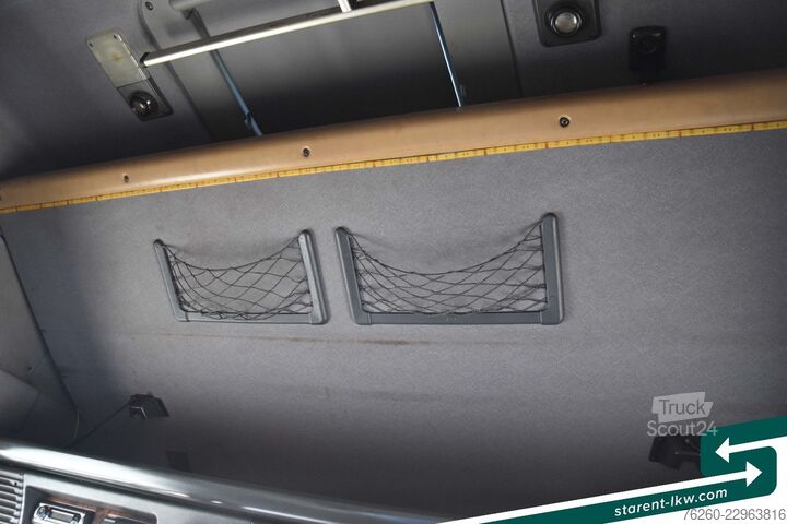 Vakio vetoauto SCANIA 164L V8 580 Top Line Retarder Analoger Tacho