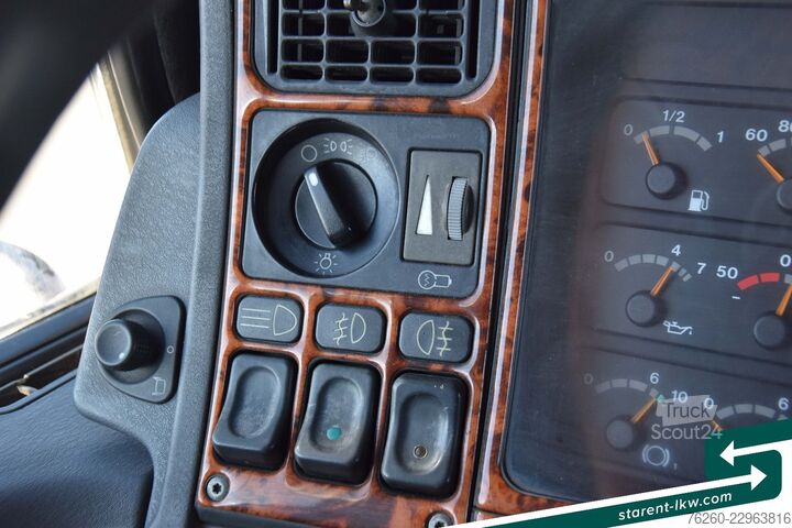Vakio vetoauto SCANIA 164L V8 580 Top Line Retarder Analoger Tacho