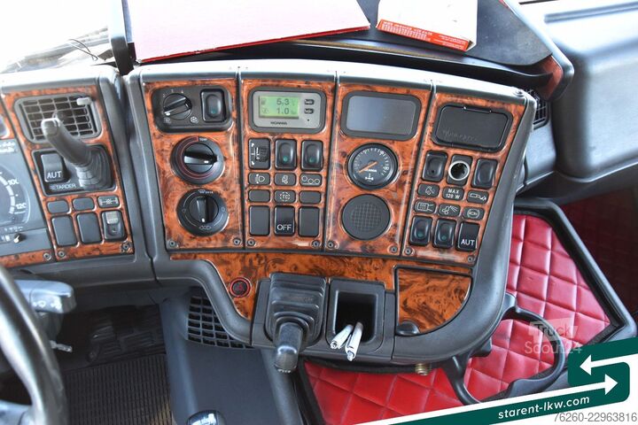 Vakio vetoauto SCANIA 164L V8 580 Top Line Retarder Analoger Tacho
