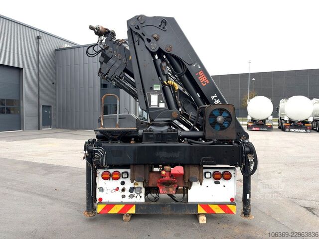 Kuorma-autoon asennettu nosturi Hiab X-HIPRO 192 E-4