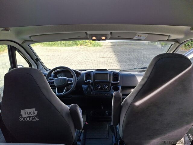 Kastenwagen Wohnmobil / Campervan CARADO pro CV 600 AHK, Aufstelldach, Automatik
